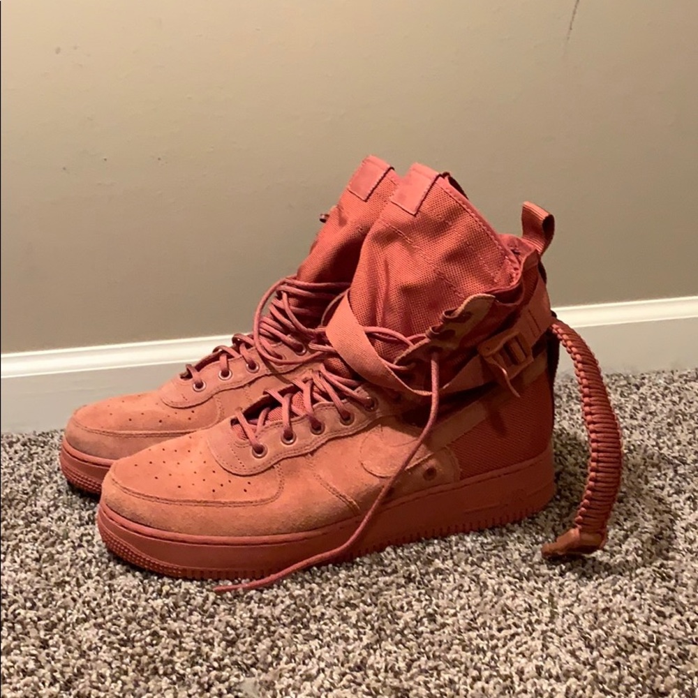 Air Force 1 Boot